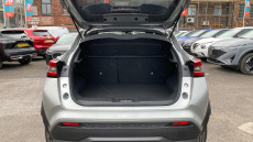 Nissan Juke 1.0 DiG-T N-Connecta 5dr DCT Petrol Hatchback